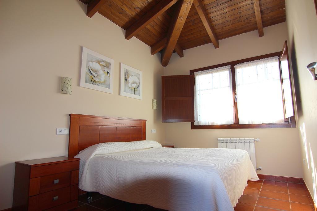 Apartamentos Rurales Senda Costera Hontoria Esterno foto