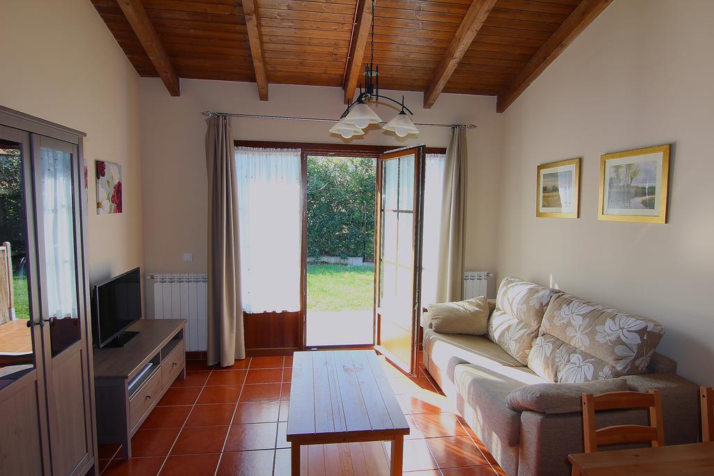 Apartamentos Rurales Senda Costera Hontoria Esterno foto