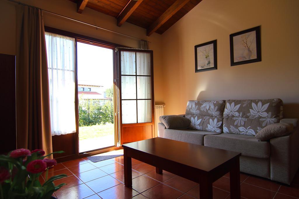 Apartamentos Rurales Senda Costera Hontoria Esterno foto