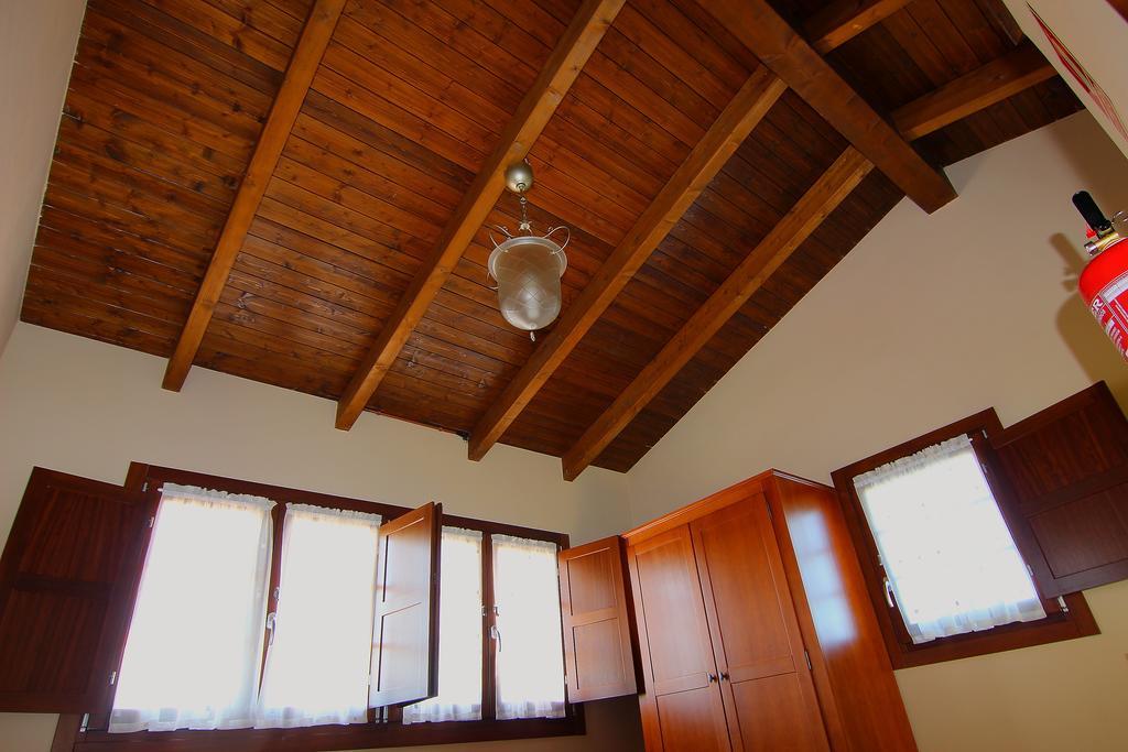 Apartamentos Rurales Senda Costera Hontoria Esterno foto