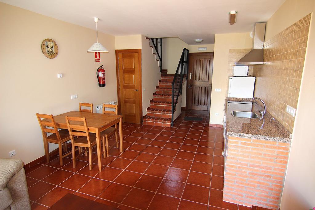 Apartamentos Rurales Senda Costera Hontoria Esterno foto
