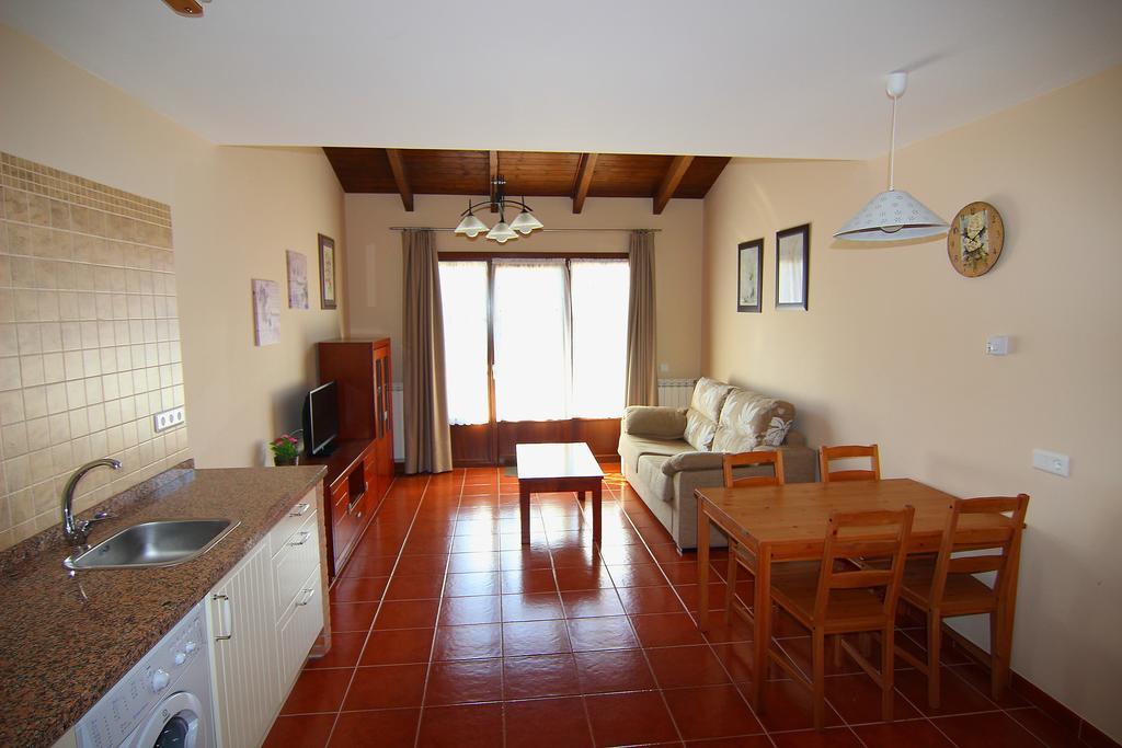 Apartamentos Rurales Senda Costera Hontoria Esterno foto